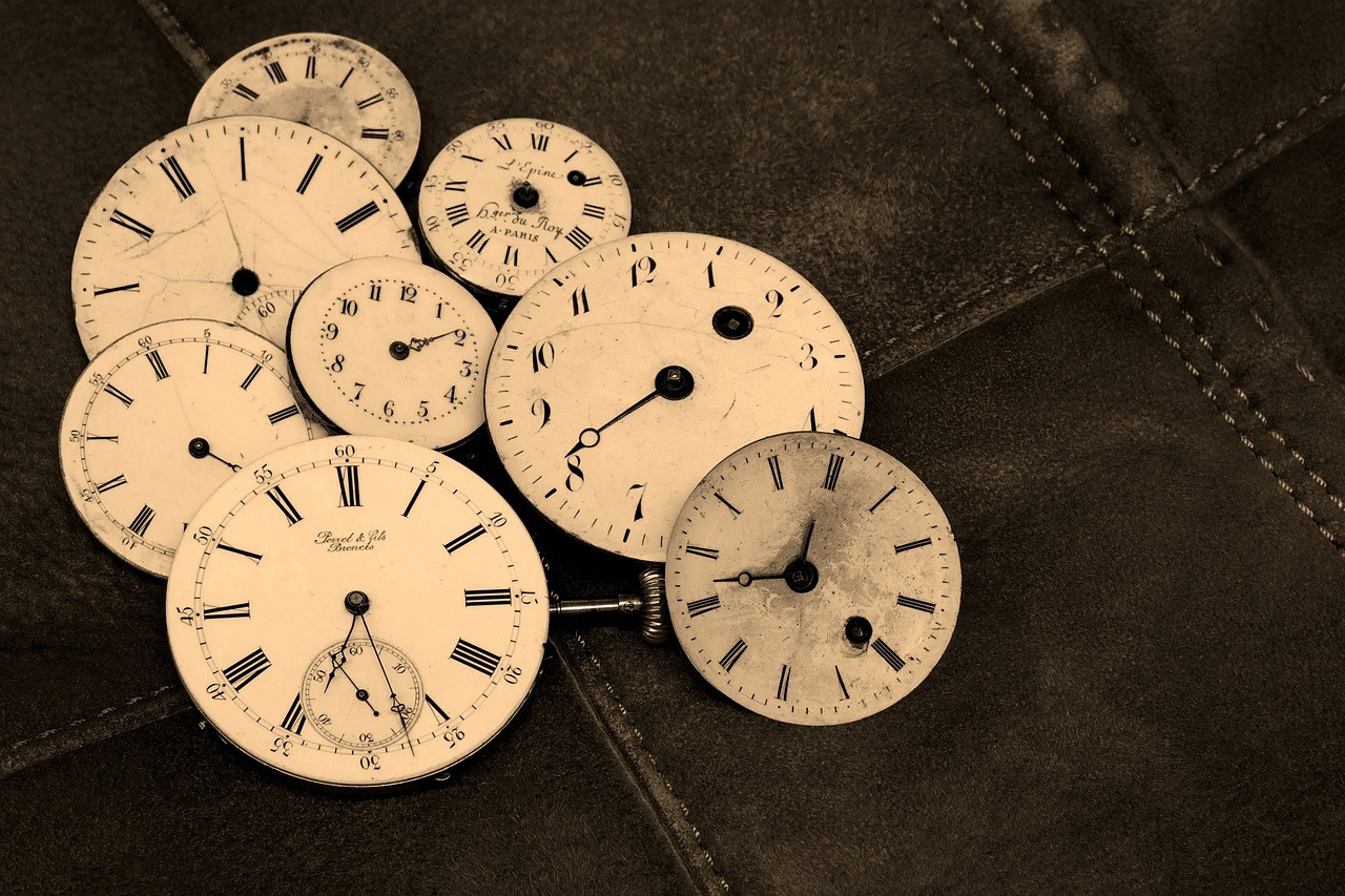 watches-1204696_1280